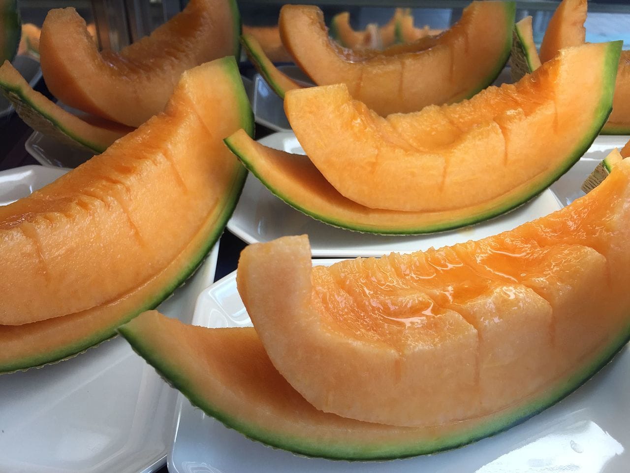 sliced musk melon