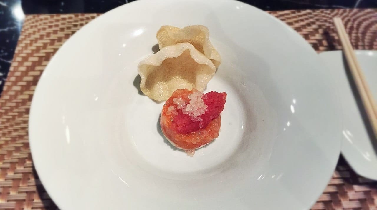 amaebi tartare, celeriac puree with Finger lime